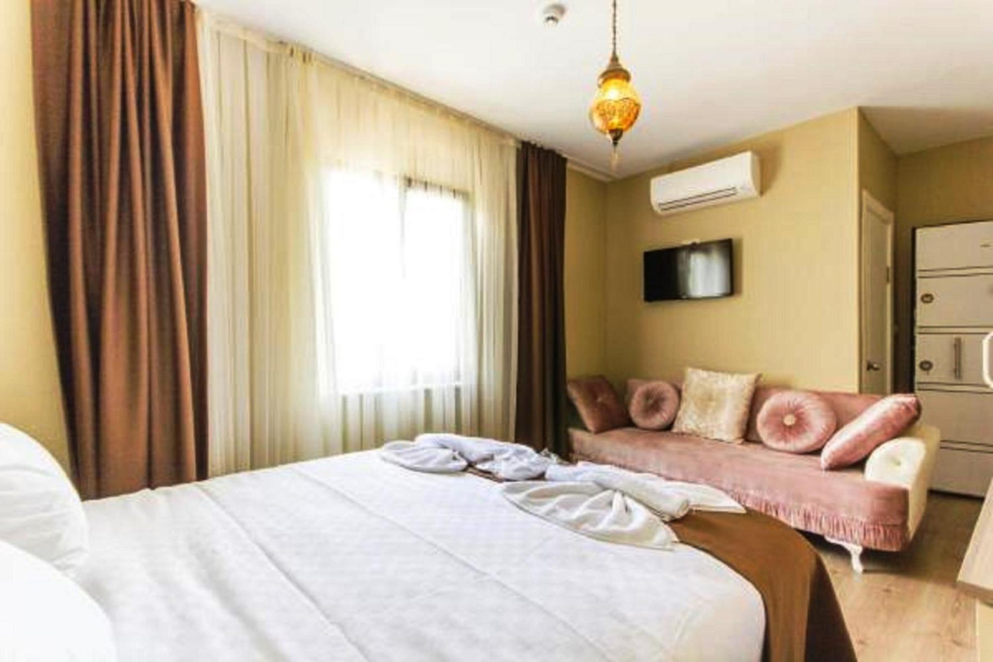 Otel Serife Hanim Konagi
