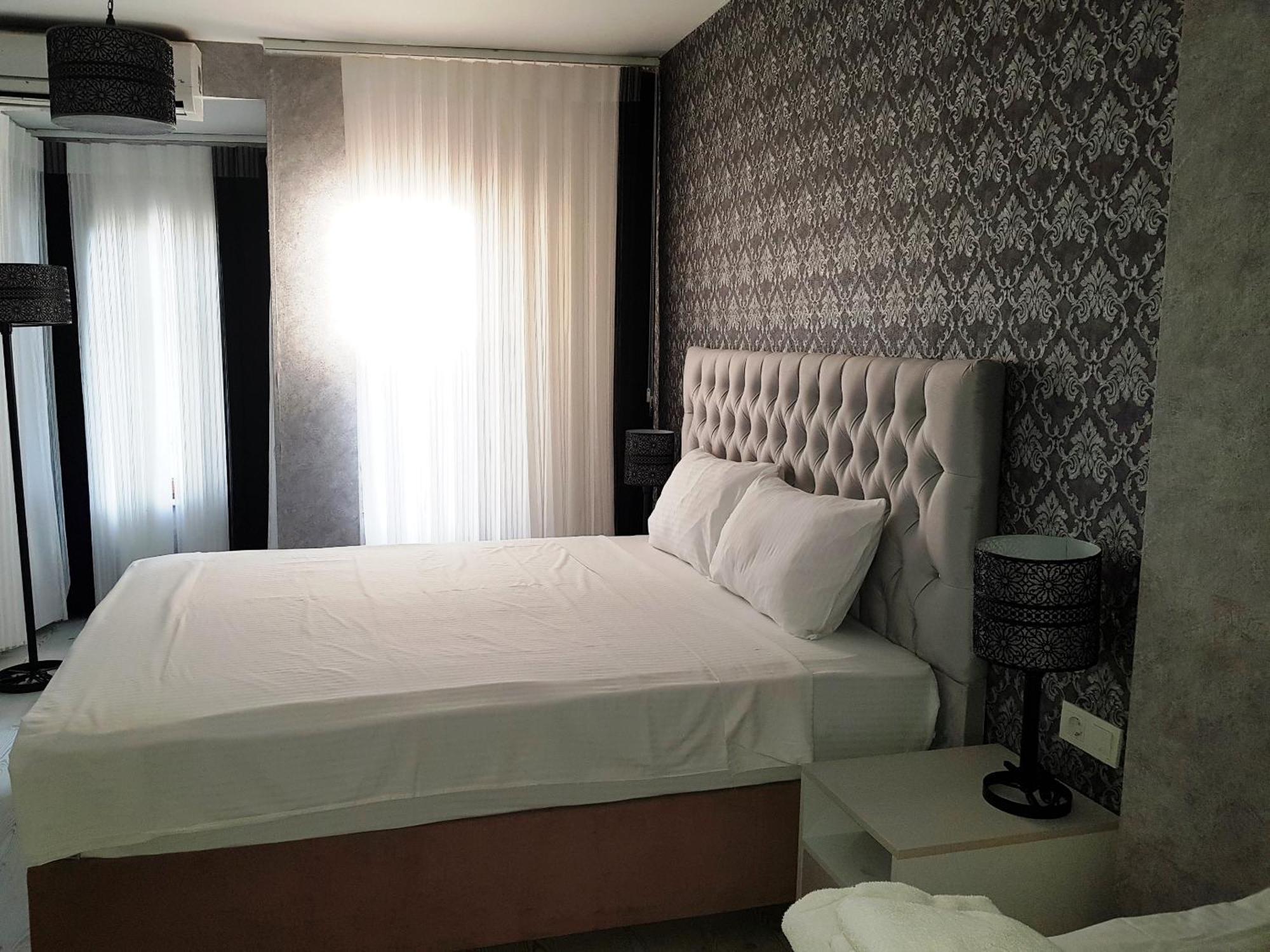 Otel Serife Hanim Konagi *