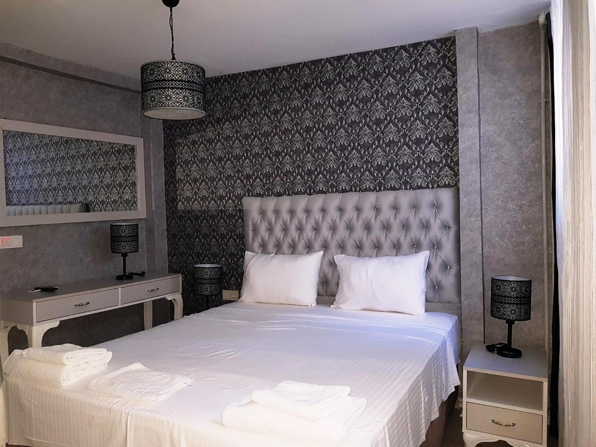 Serife Hanim Konagi Otel